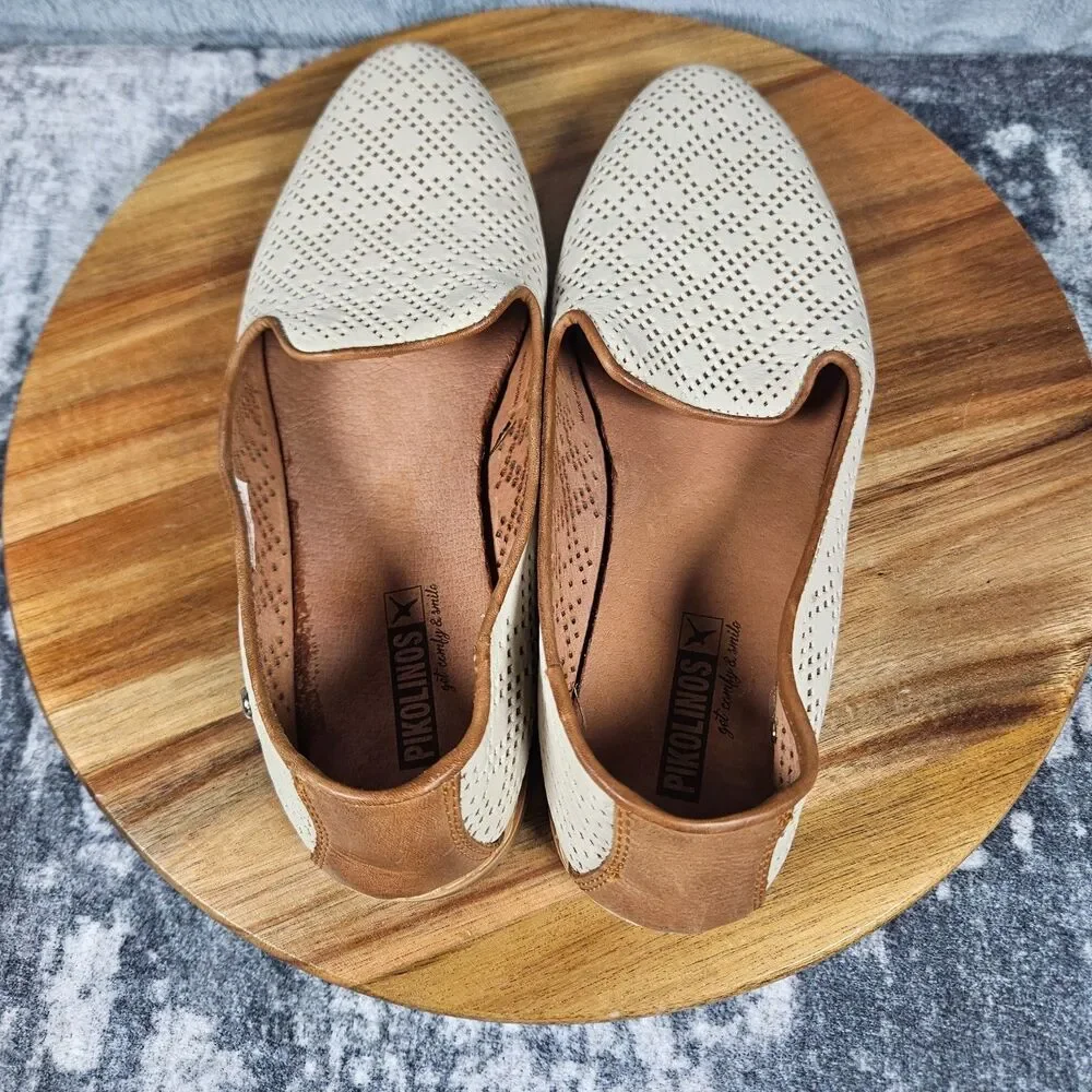 Pikolinos Merida Flats Womens 39 White Beige Leather Perforated Loafers Shoes